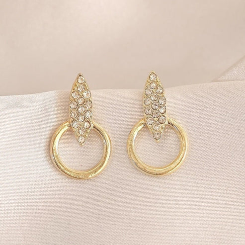 Graceful Geometric Stud Diamond Circle Design High-Grade Earrings
